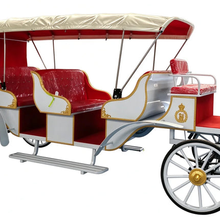 European Electric Three-Row Carriage